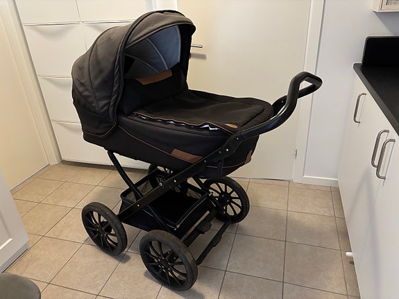 Product image 1 of 10