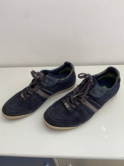 Product image 1 of 4