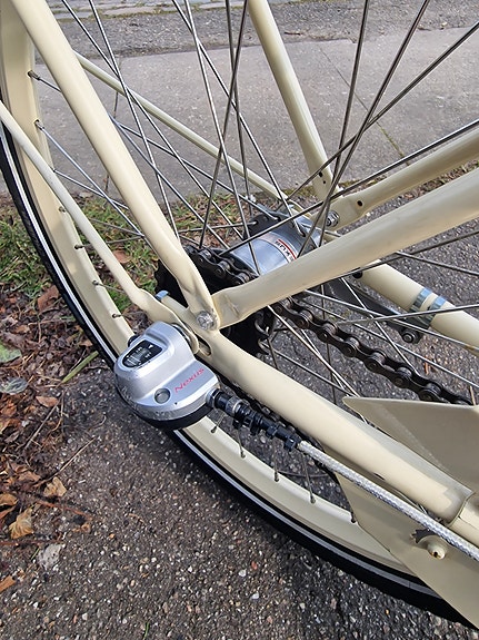 Product image 9 of 10