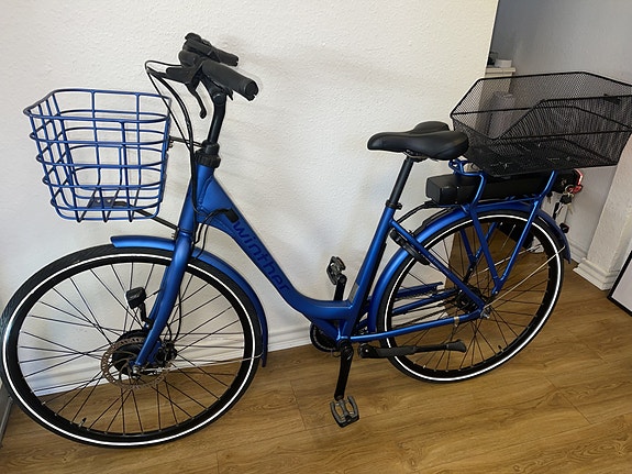 Product image 1 of 8