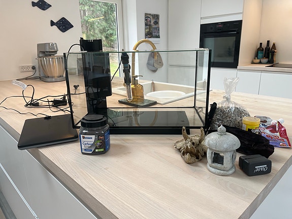 Product image 1 of 8