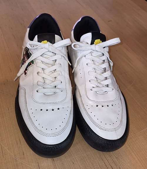 Product image 1 of 4