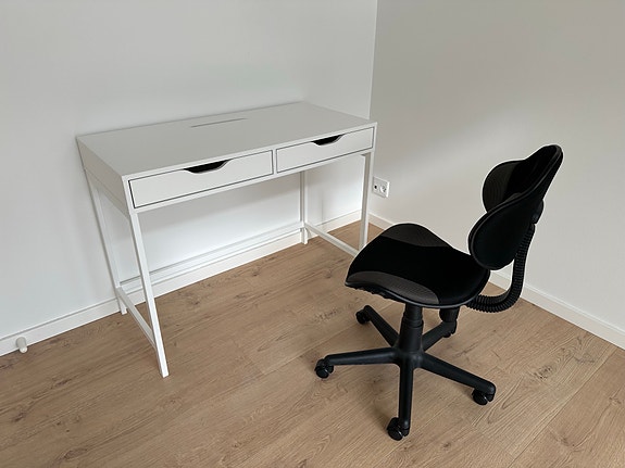 Product image 1 of 7