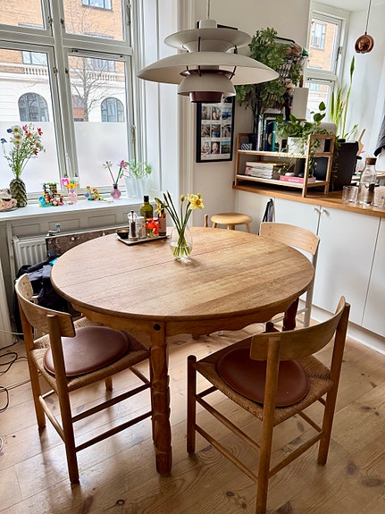 Product image 1 of 9