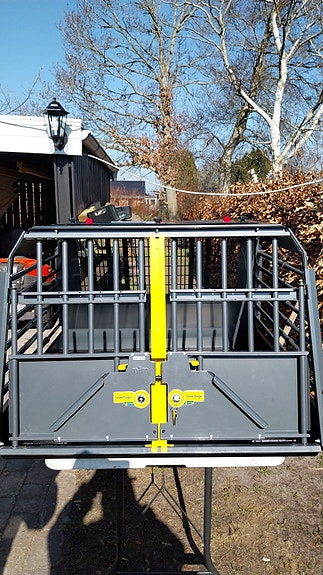 Product image 1 of 6