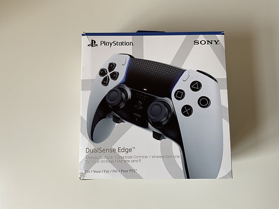 Product image 1 of 8