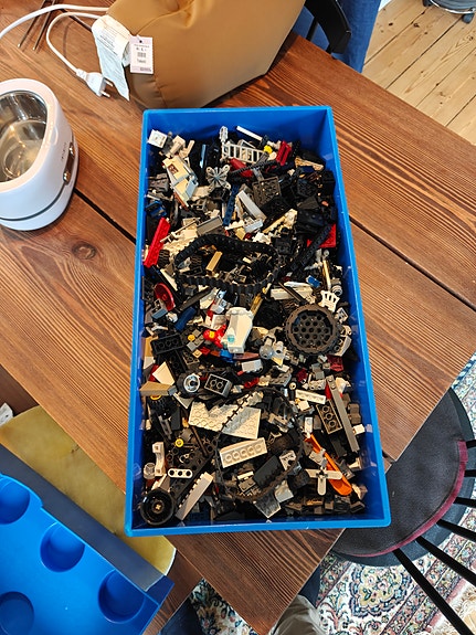 Product image 1 of 2