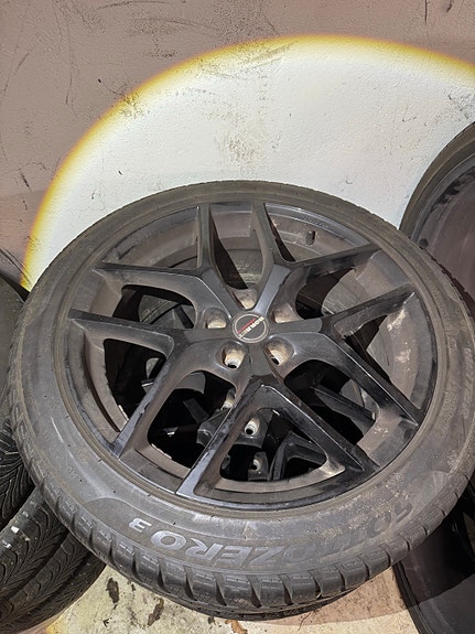 Product image 1 of 6