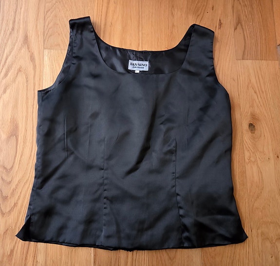 Product image 1 of 7