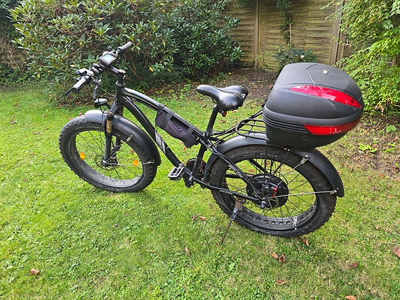 Product image 1 of 8