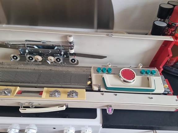 Product image 3 of 7