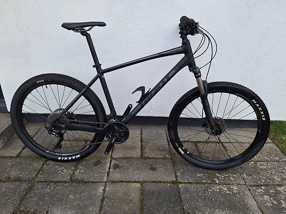 Product image 1 of 6