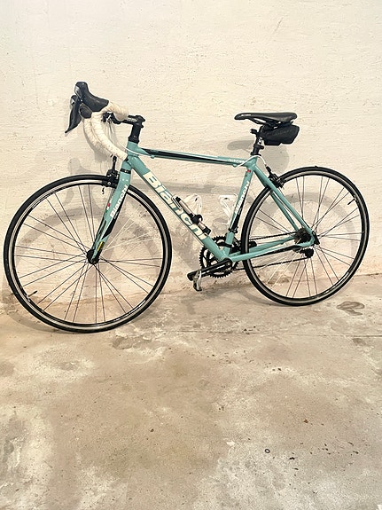 Product image 1 of 10