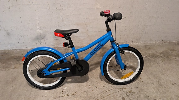 Product image 1 of 6