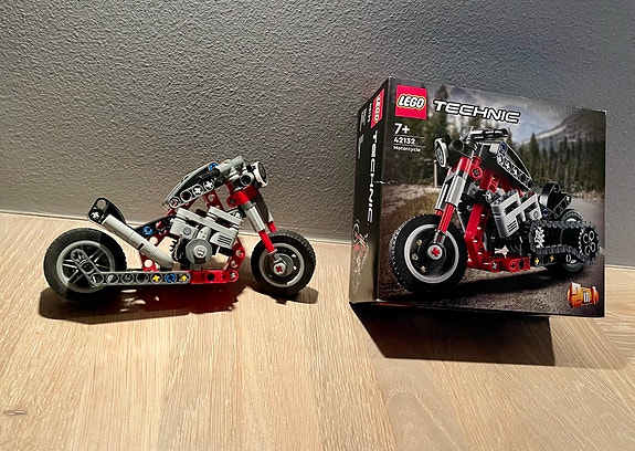 Product image 2 of 4