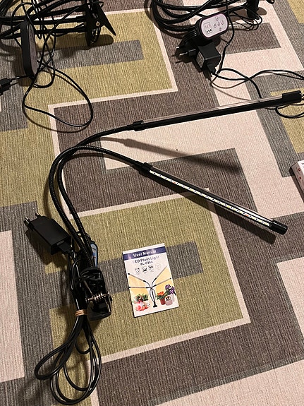 Product image 1 of 7