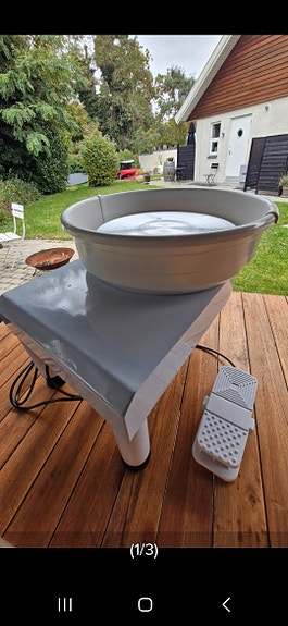 Product image 1 of 3