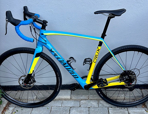 Product image 1 of 6