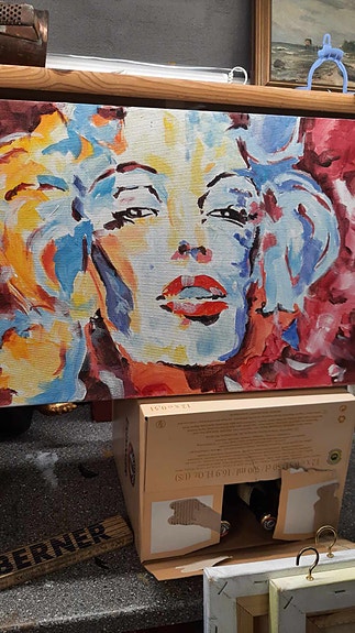 Product image 1 of 4