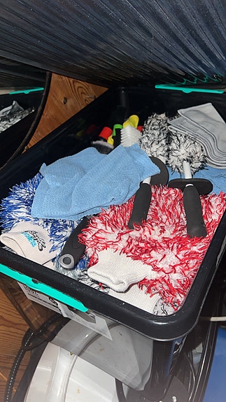 Product image 1 of 4