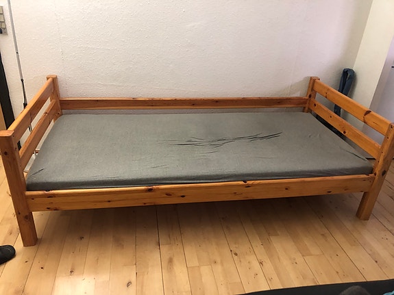 Product image 1 of 7