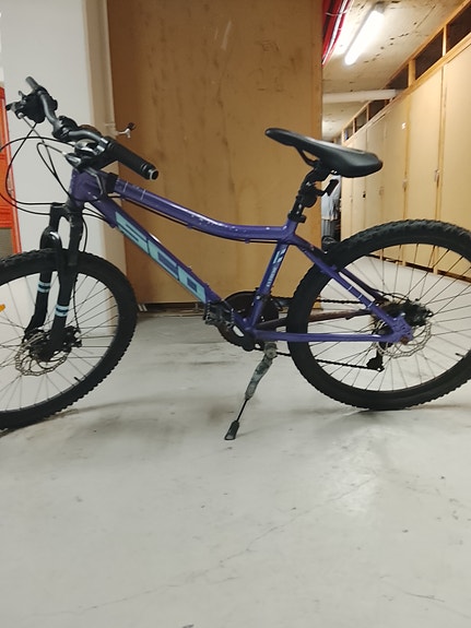 Product image 1 of 4