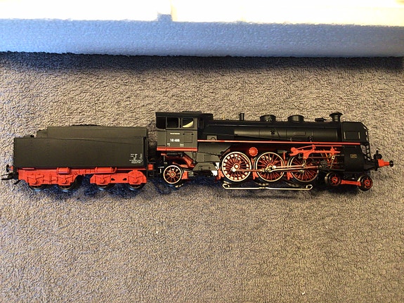 Product image 1 of 8