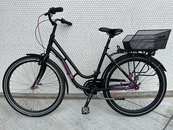 Product image 1 of 7