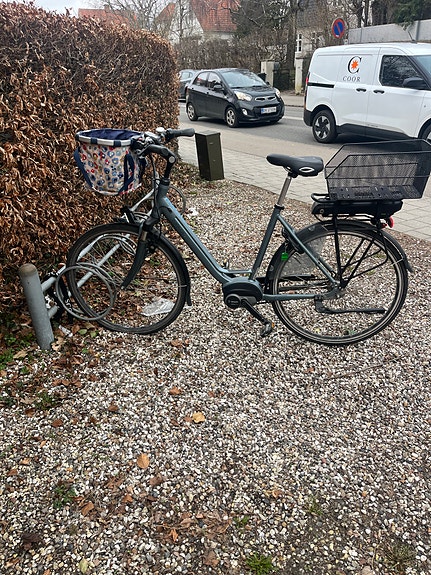 Product image 1 of 8