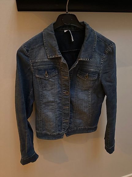 Product image 22 of 28