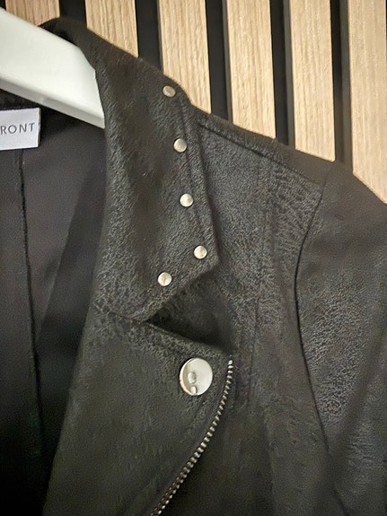 Product image 24 of 28