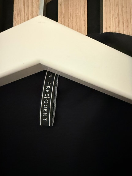 Product image 27 of 28