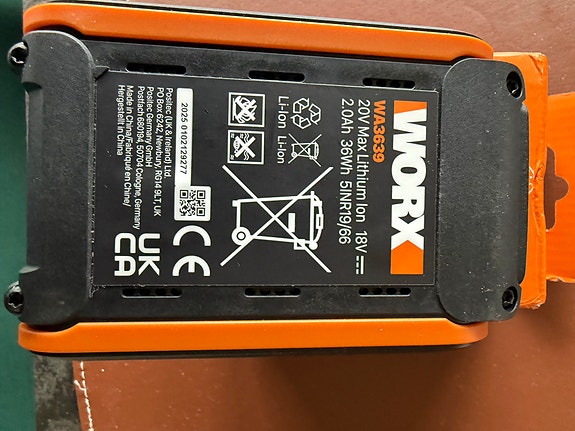 Product image 3 of 3