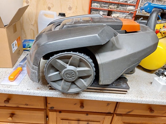 Product image 2 of 7