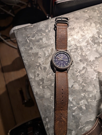 Product image 8 of 9