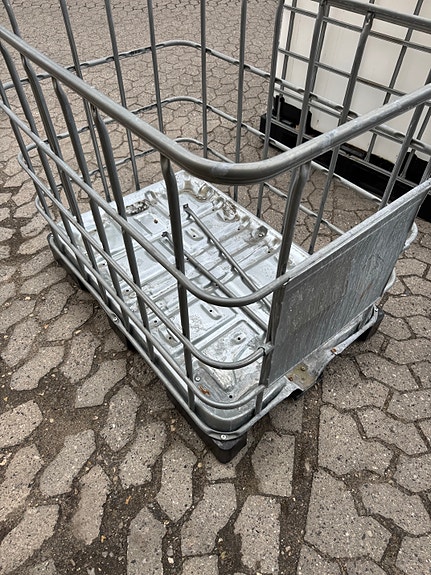 Product image 2 of 8