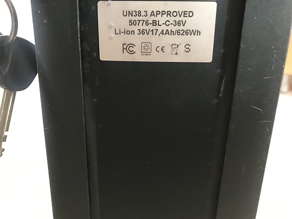 Product image 3 of 3