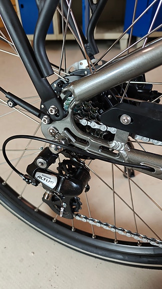 Product image 8 of 9