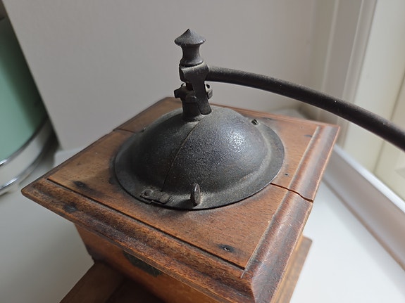 Product image 8 of 9