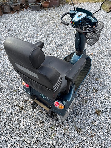 Product image 6 of 9