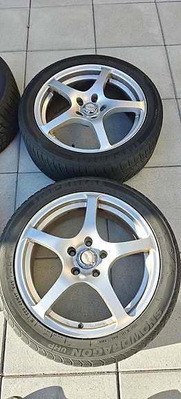 Product image 2 of 9