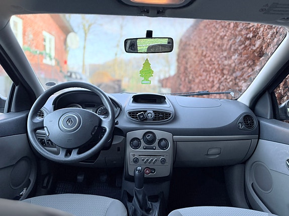 Renault Clio Iii 2008 photo 5