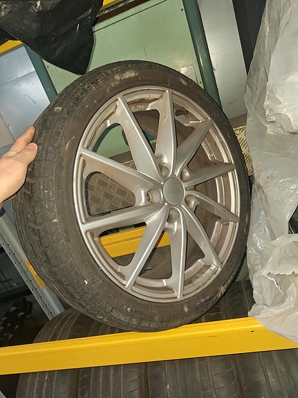 Product image 3 of 3