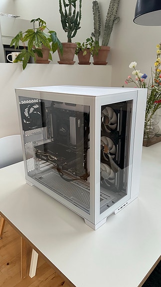 Product image 2 of 8