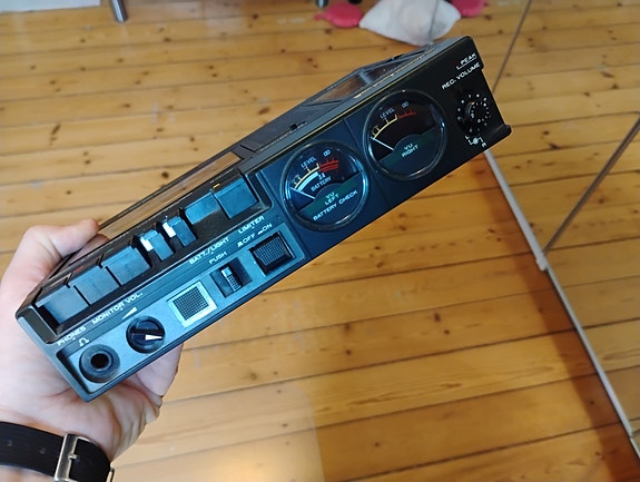 Product image 3 of 6