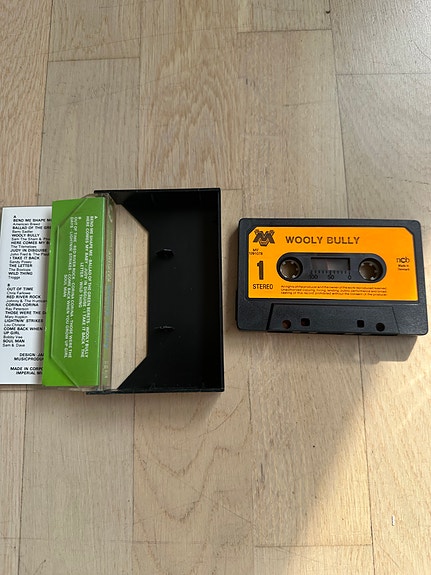 Product image 3 of 3