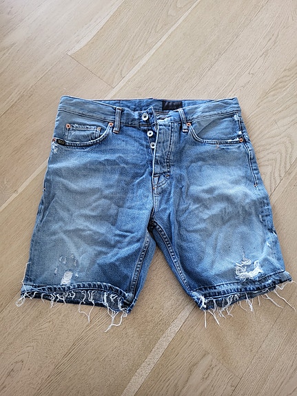 Product image 27 of 37