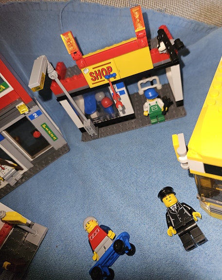 Product image 2 of 9