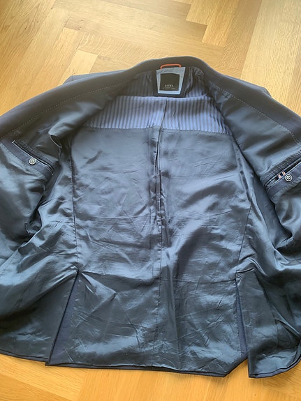 Product image 27 of 28