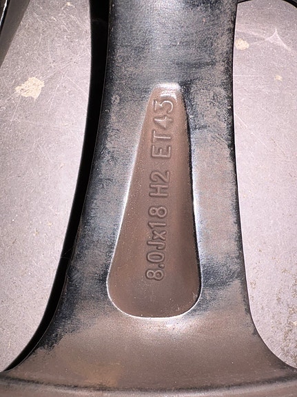 Product image 8 of 9